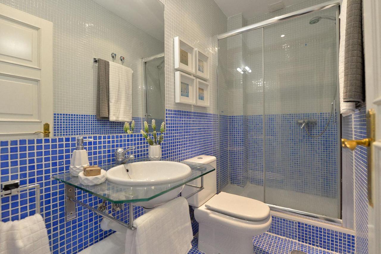 Homeabout Puerta Del Sol Premium Madrid Extérieur photo
