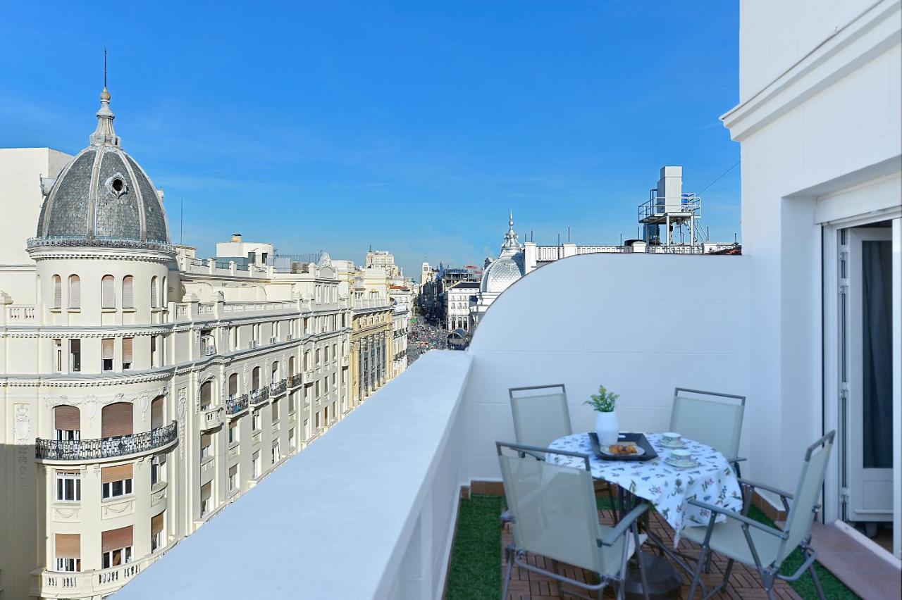 Homeabout Puerta Del Sol Premium Madrid Extérieur photo